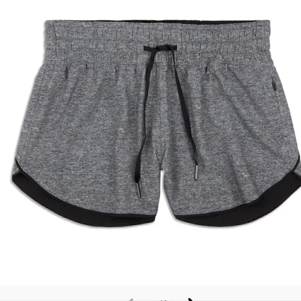 Lululemon Athletica Choose a Side Shorts Black and Heather Gray Size 4